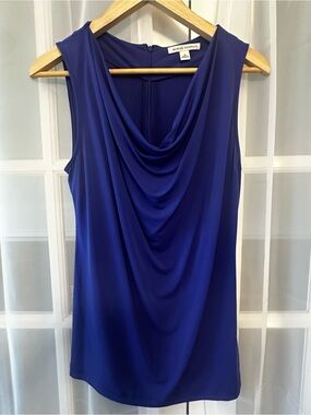 🌺 2/$25 Banana Republic Blue Draped Neck Sleeveless Blouse Top Size Small